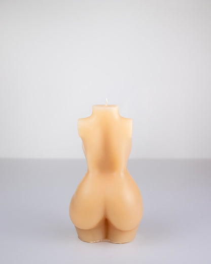 CURVY BODY